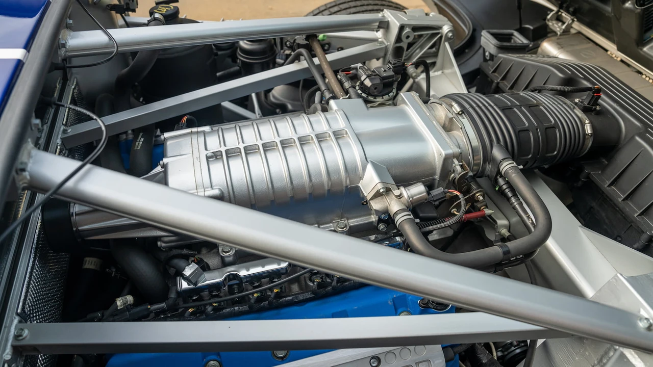 2005 Ford GT 1st Gen - Image 22 of 31