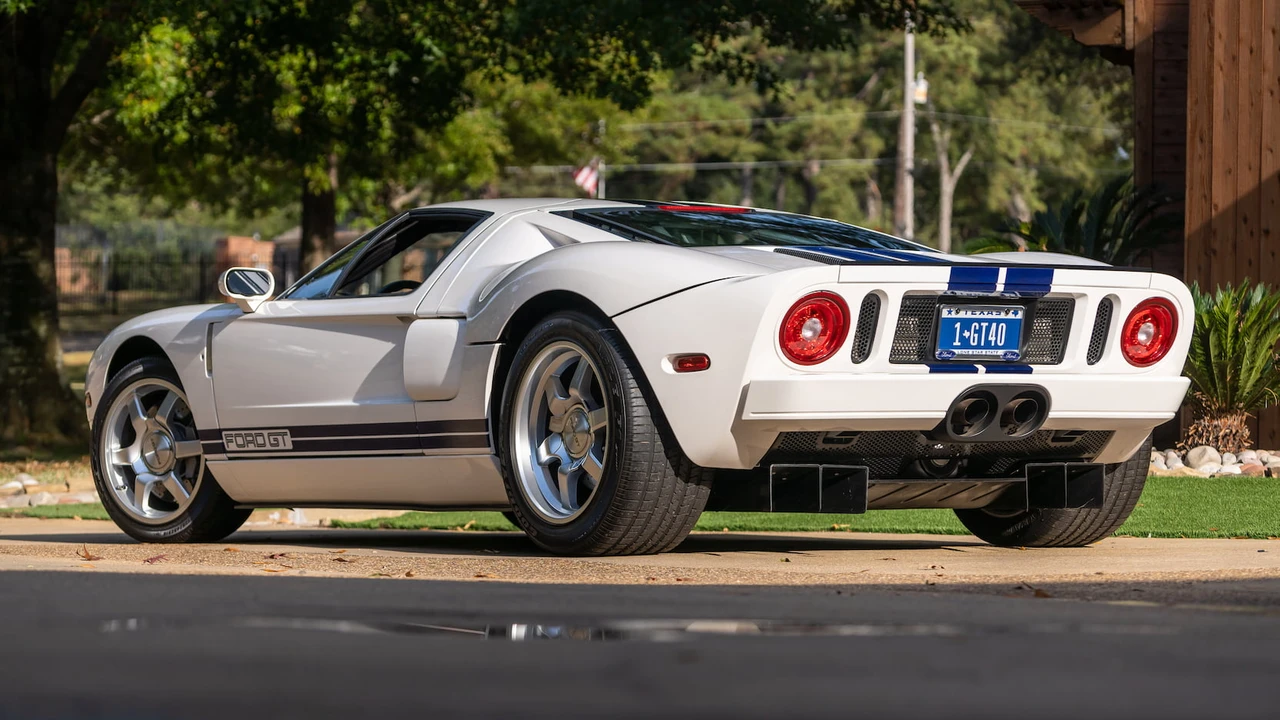 2005 Ford GT 1st Gen - Image 3 of 31