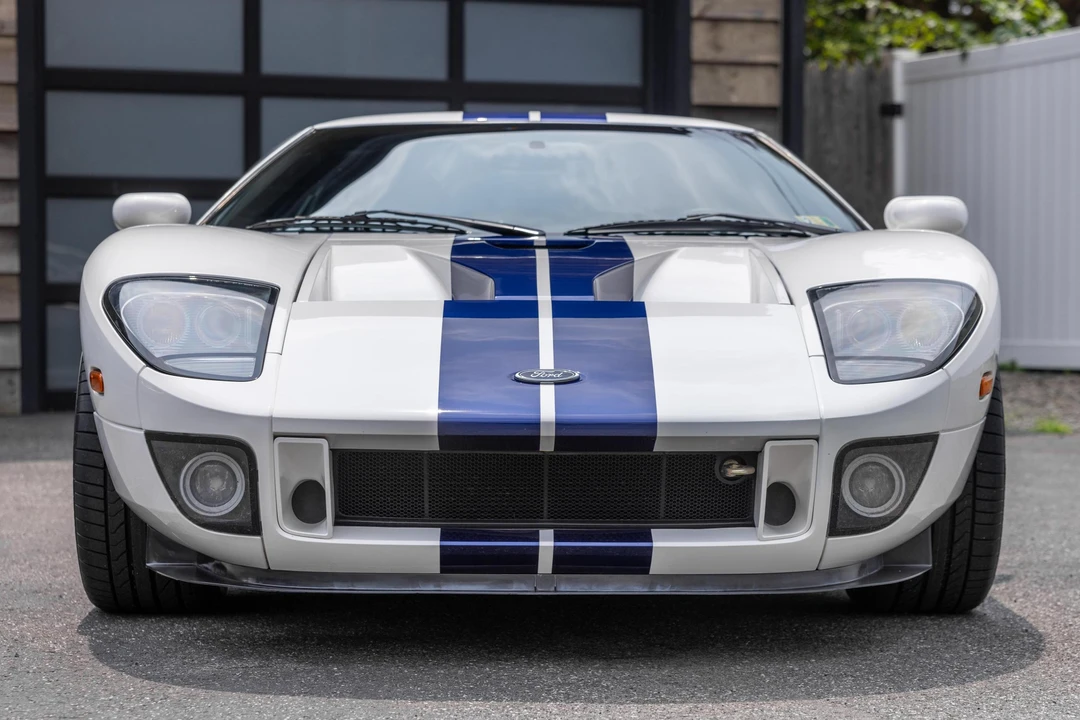 2005 Ford GT 1st Gen - Image 2 of 31