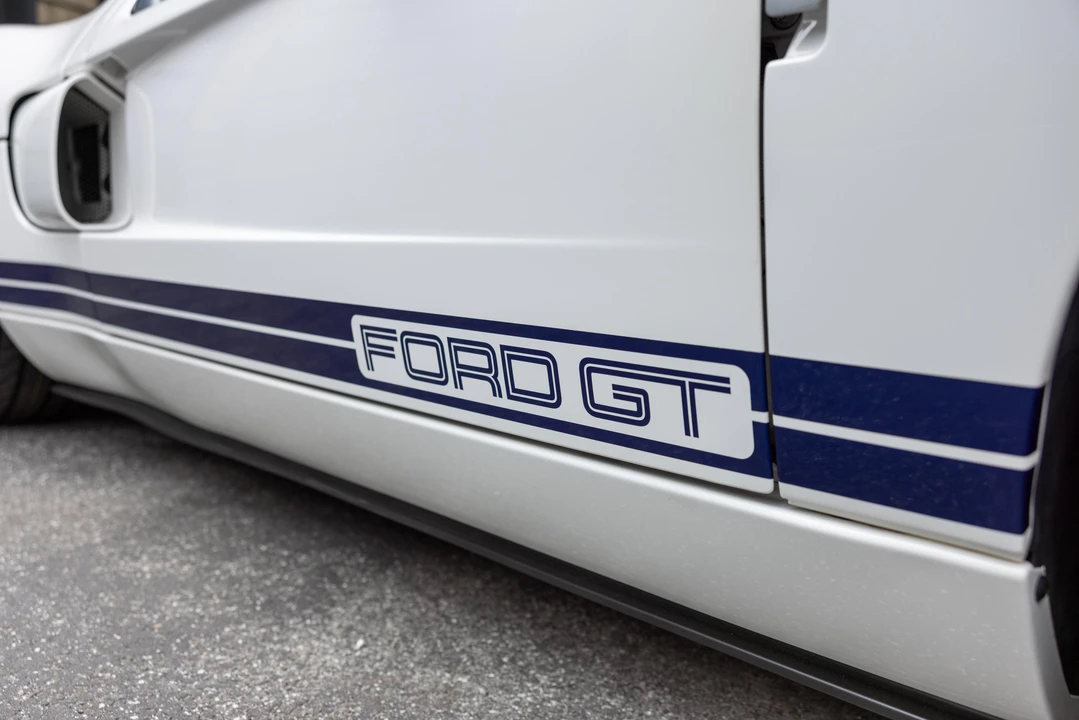 2005 Ford GT 1st Gen - Image 18 of 31