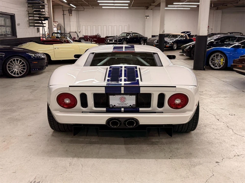 2005 Ford GT 1st Gen - Image 5 of 31