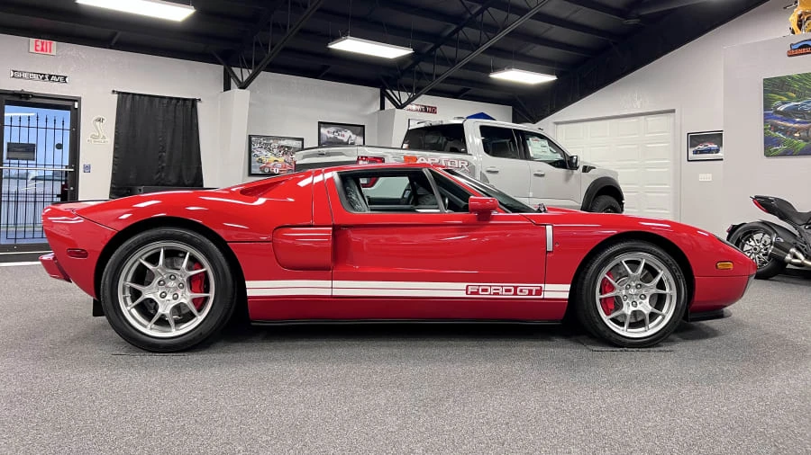 2005 Ford GT 1st Gen - Image 10 of 27