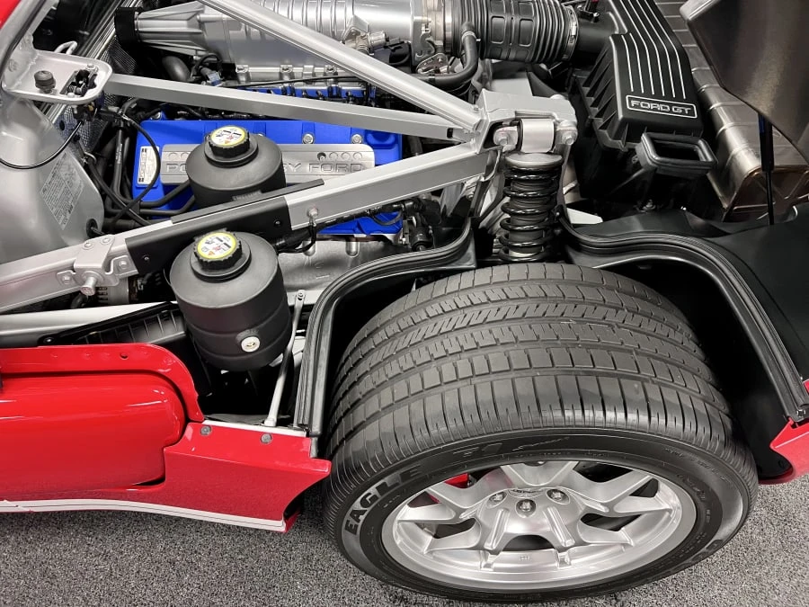 2005 Ford GT 1st Gen - Image 25 of 27