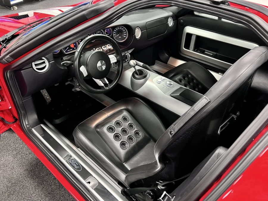 2005 Ford GT 1st Gen - Image 18 of 27