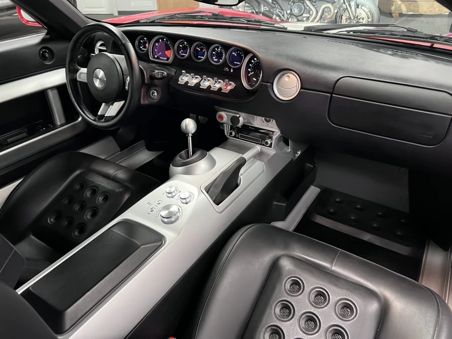 2005 Ford GT 1st Gen - Image 20 of 27