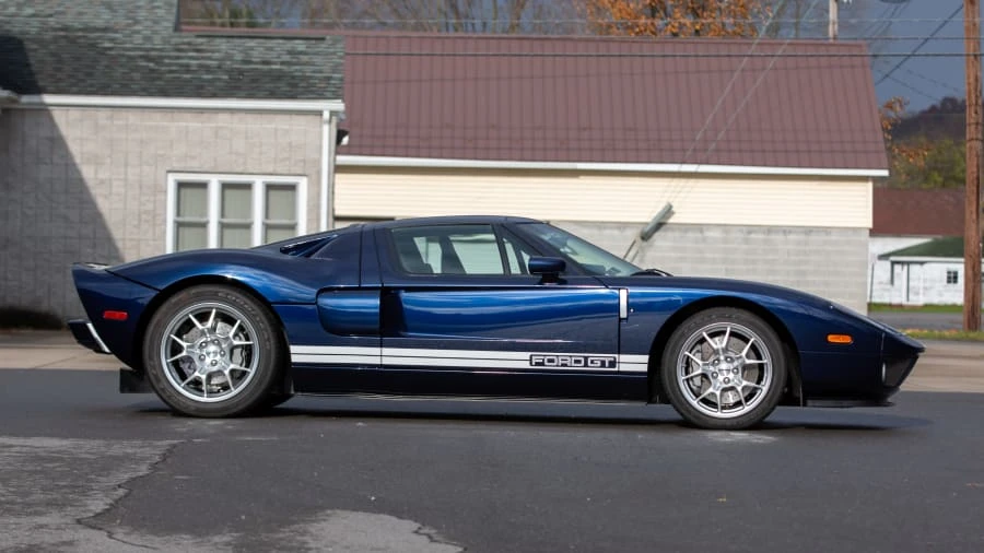 2005 Ford GT 1st Gen - Image 2 of 24