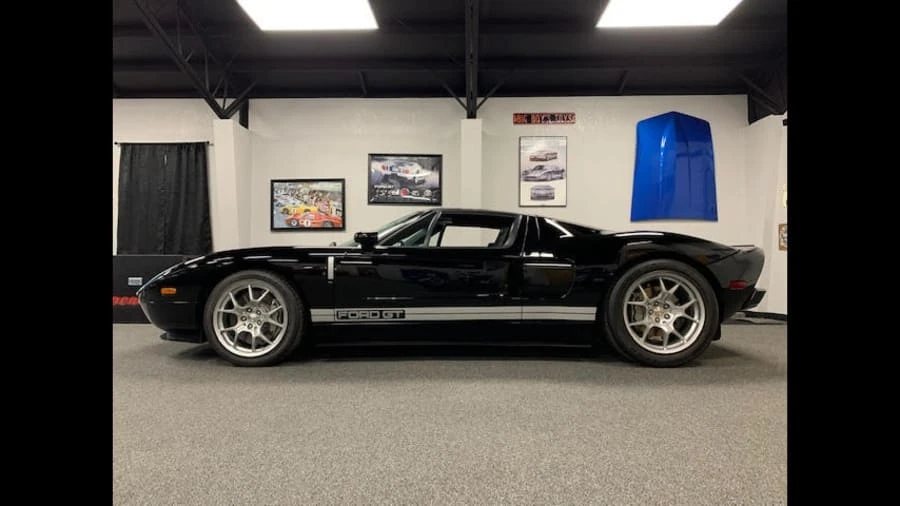 2005 Ford GT 1st Gen - Image 2 of 12