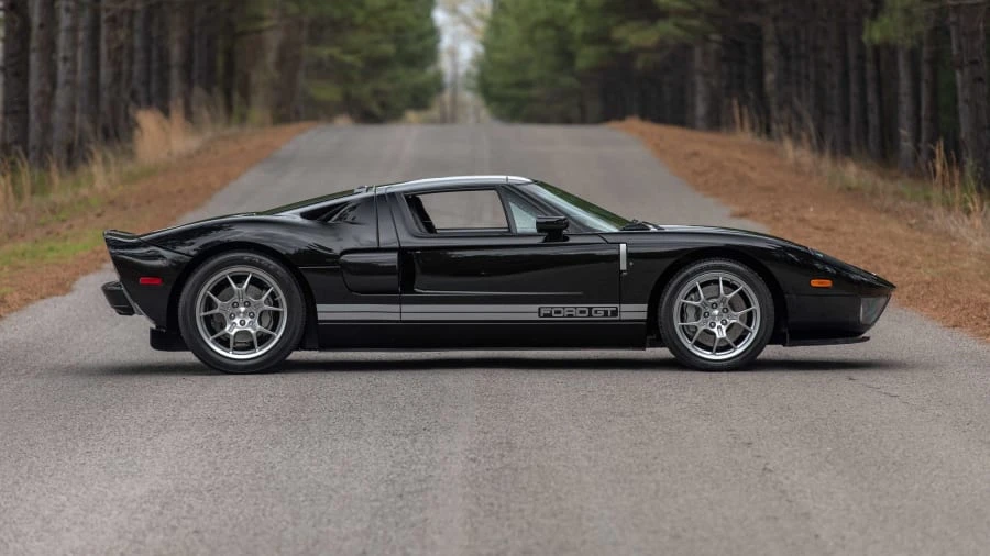 2005 Ford GT 1st Gen - Image 2 of 30