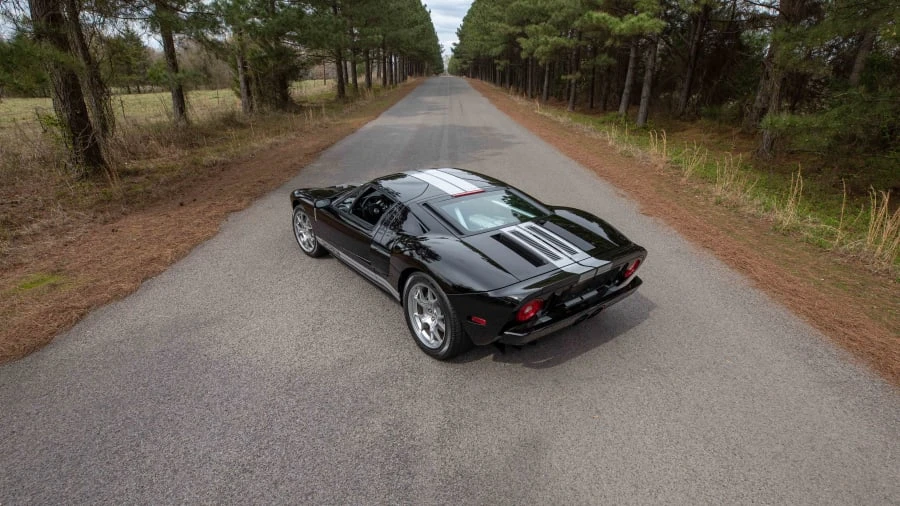 2005 Ford GT 1st Gen - Image 21 of 30