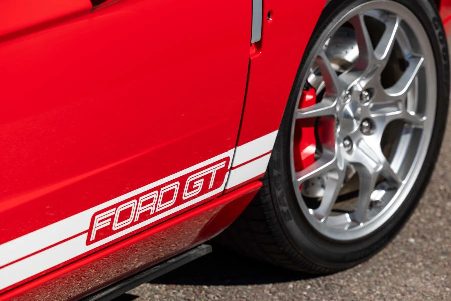 2005 Ford GT 1st Gen - Image 12 of 31