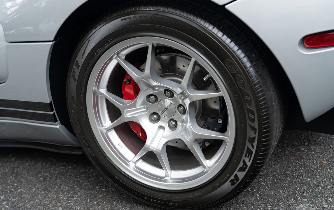 2005 Ford GT 1st Gen - Image 13 of 18