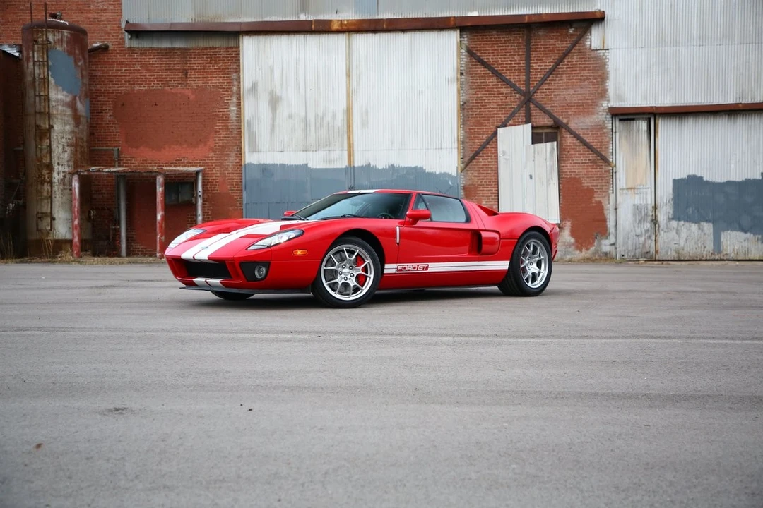 2005 Ford GT 1st Gen - Image 12 of 21