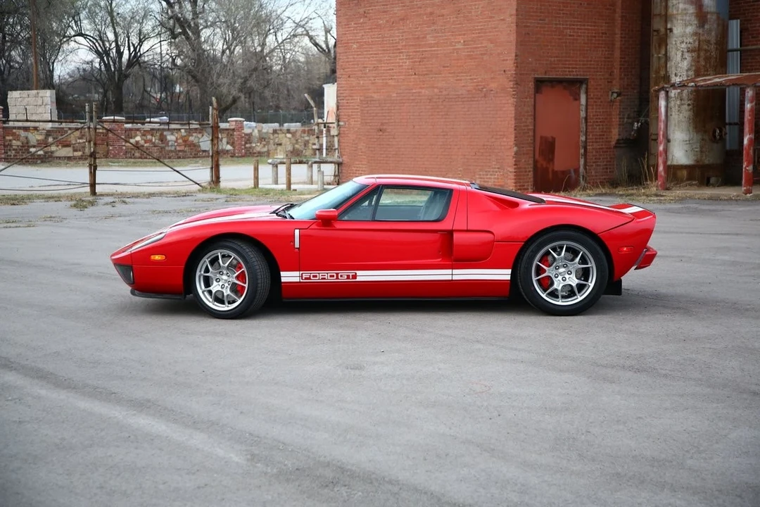 2005 Ford GT 1st Gen - Image 21 of 21