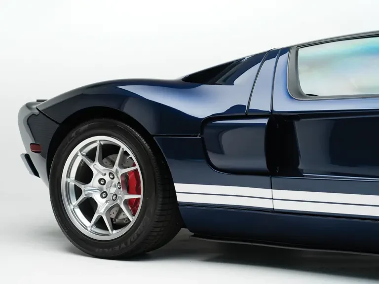 2005 Ford GT 1st Gen - Image 22 of 31