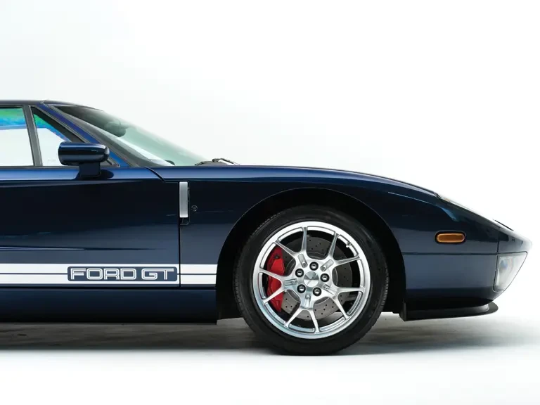 2005 Ford GT 1st Gen - Image 23 of 31