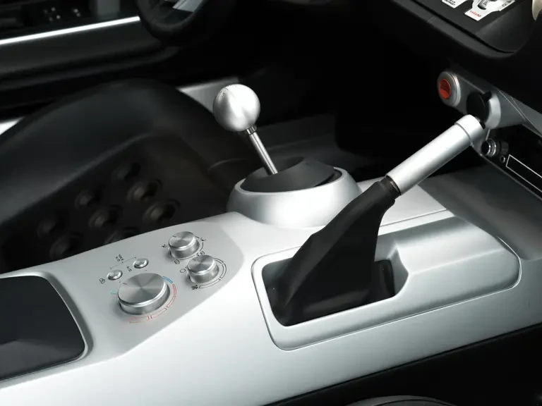 2005 Ford GT 1st Gen - Image 17 of 31