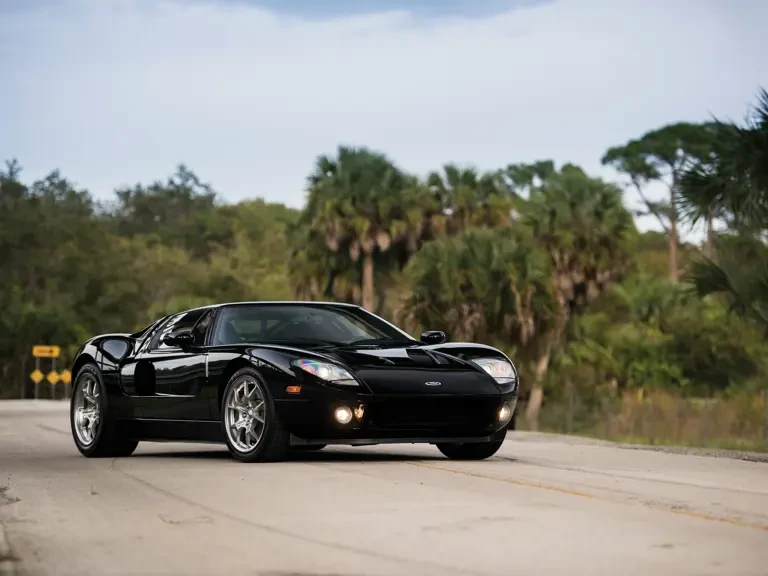 2005 Ford GT 1st Gen - Image 2 of 2