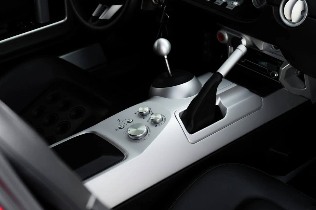 2005 Ford GT 1st Gen - Image 29 of 31