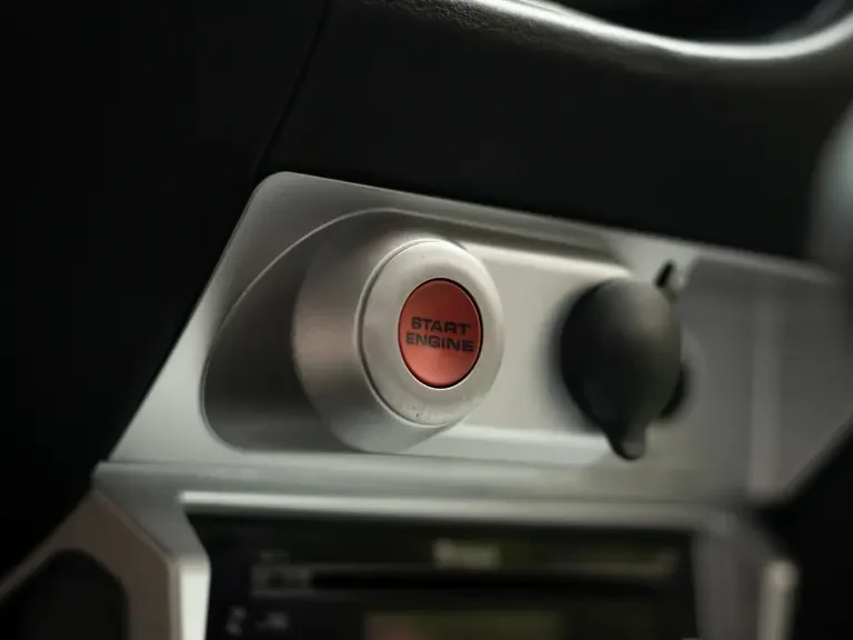 2005 Ford GT 1st Gen - Image 19 of 31
