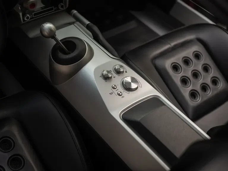 2005 Ford GT 1st Gen - Image 18 of 31