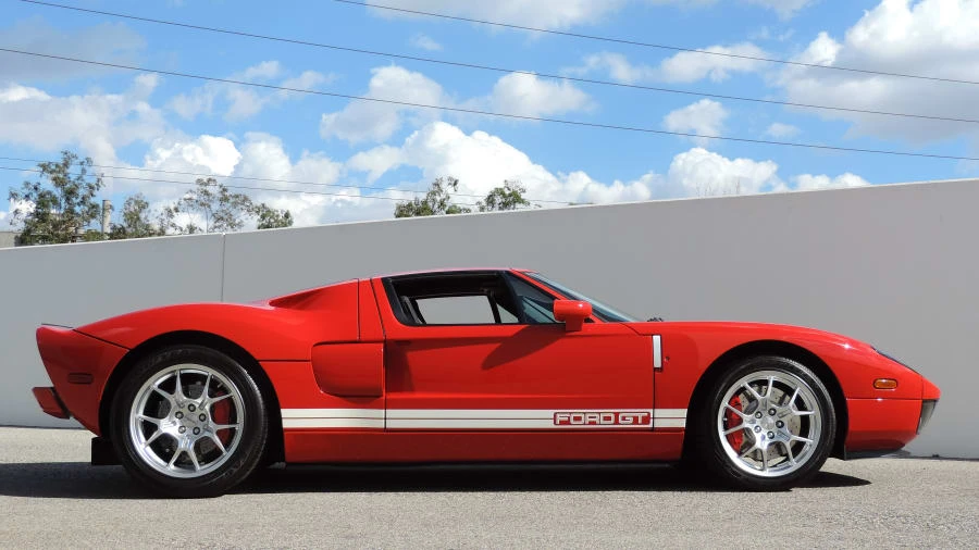 2005 Ford GT 1st Gen - Image 2 of 5