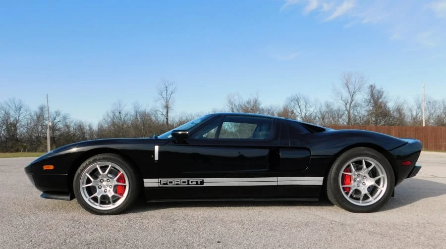 2005 Ford GT 1st Gen - Image 2 of 9