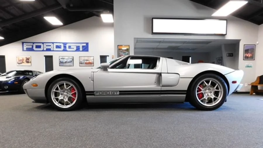 2005 Ford GT 1st Gen - Image 2 of 12