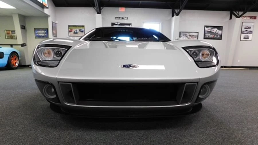 2005 Ford GT 1st Gen - Image 11 of 12