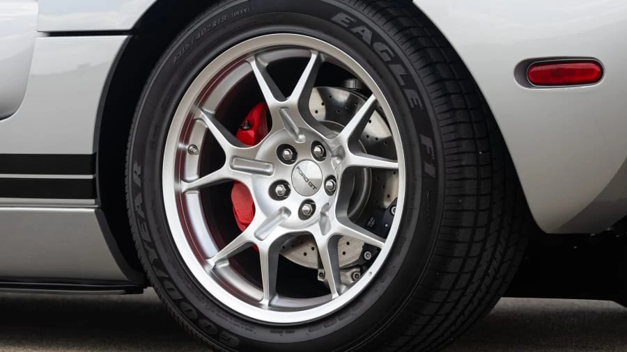 2005 Ford GT 1st Gen - Image 16 of 20