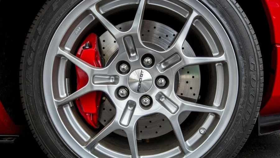 2005 Ford GT 1st Gen - Image 19 of 20