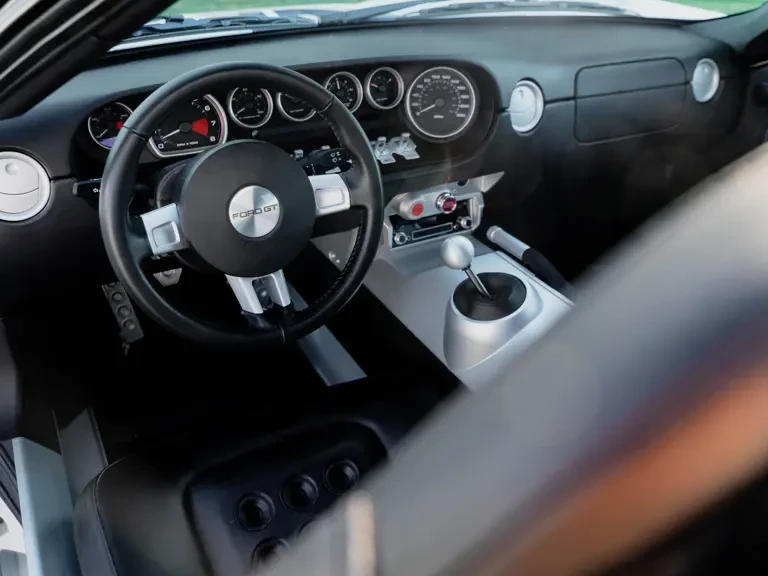 2005 Ford GT 1st Gen - Image 15 of 31