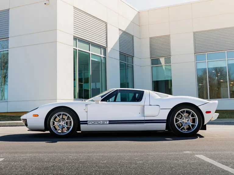 2005 Ford GT 1st Gen - Image 6 of 31