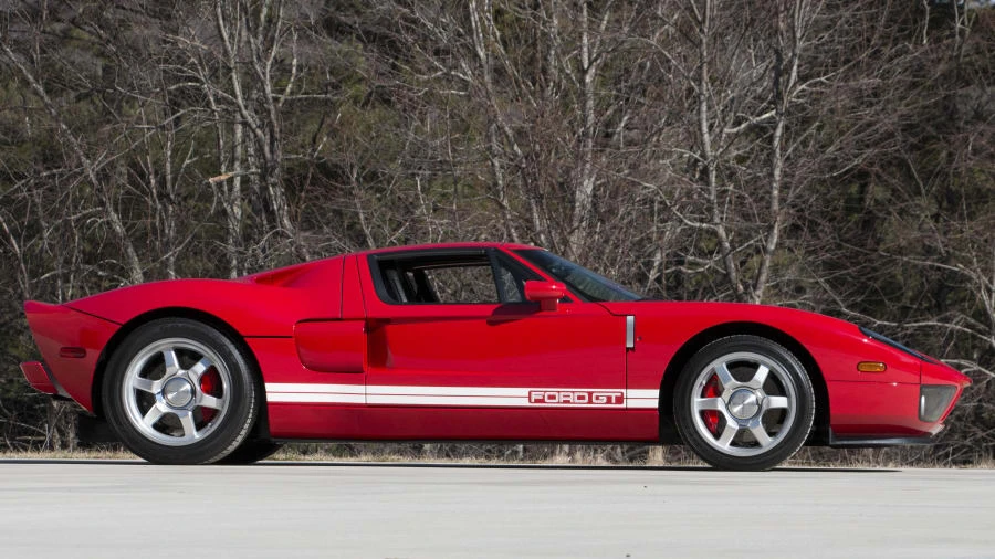 2005 Ford GT 1st Gen - Image 2 of 12