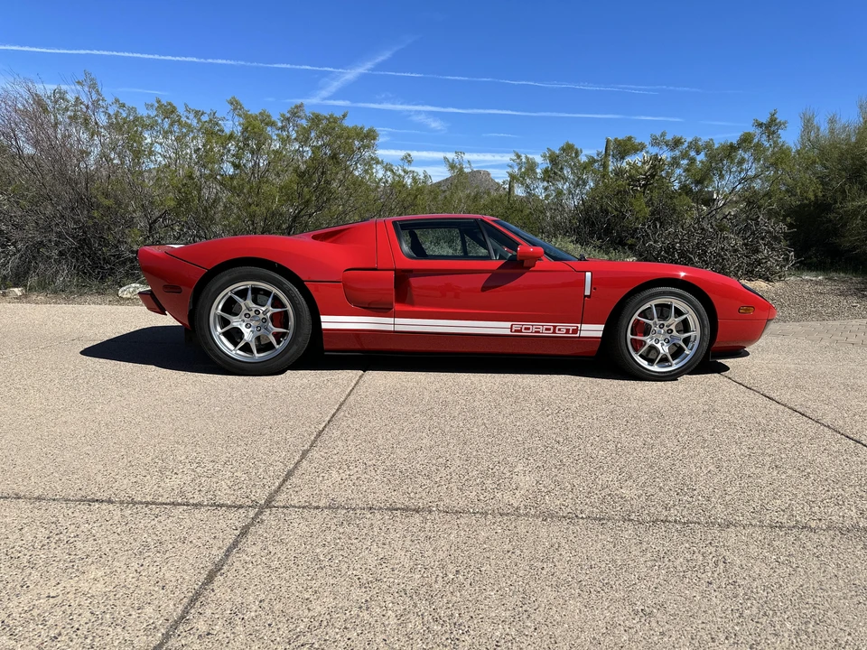 2005 Ford GT 1st Gen - Image 22 of 31