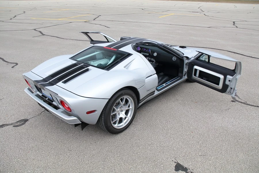 2005 Ford GT 1st Gen - Image 30 of 31