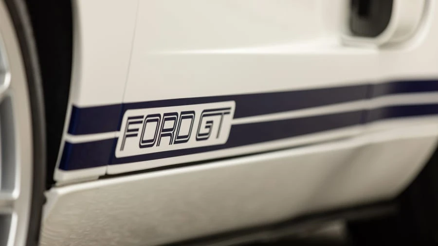 2005 Ford GT 1st Gen - Image 18 of 31
