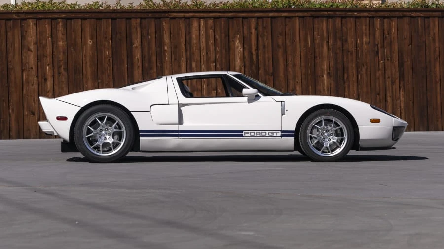 2005 Ford GT 1st Gen - Image 8 of 21
