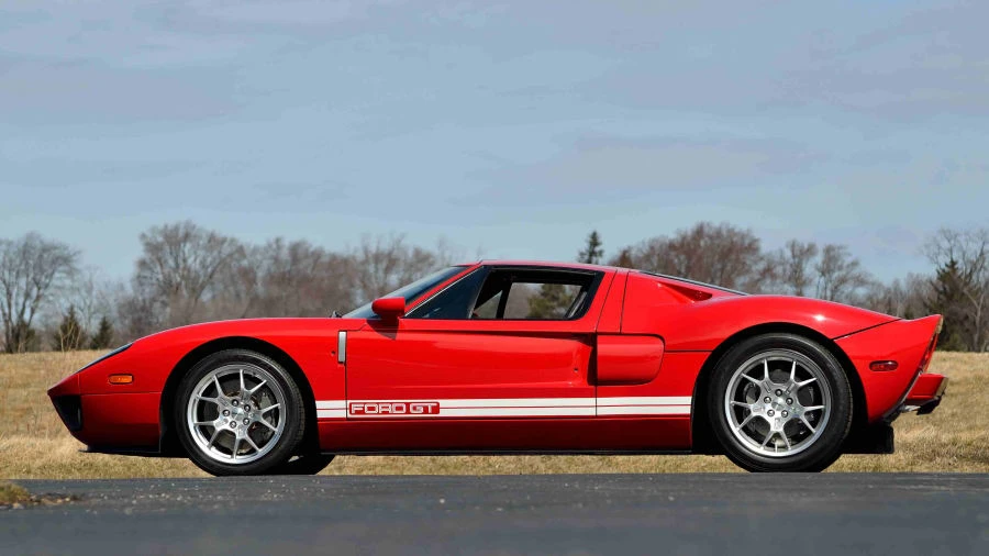 2005 Ford GT 1st Gen - Image 2 of 12