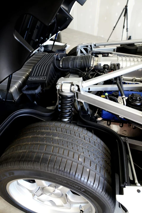 2005 Ford GT 1st Gen - Image 25 of 29