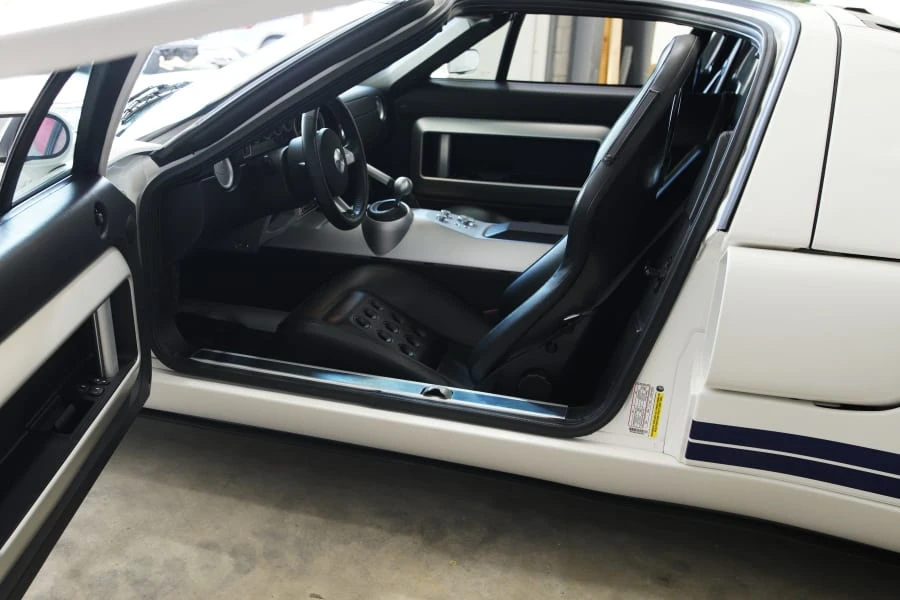 2005 Ford GT 1st Gen - Image 21 of 29