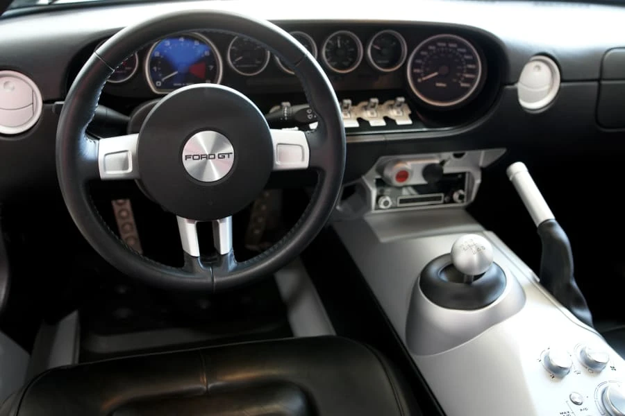2005 Ford GT 1st Gen - Image 15 of 29
