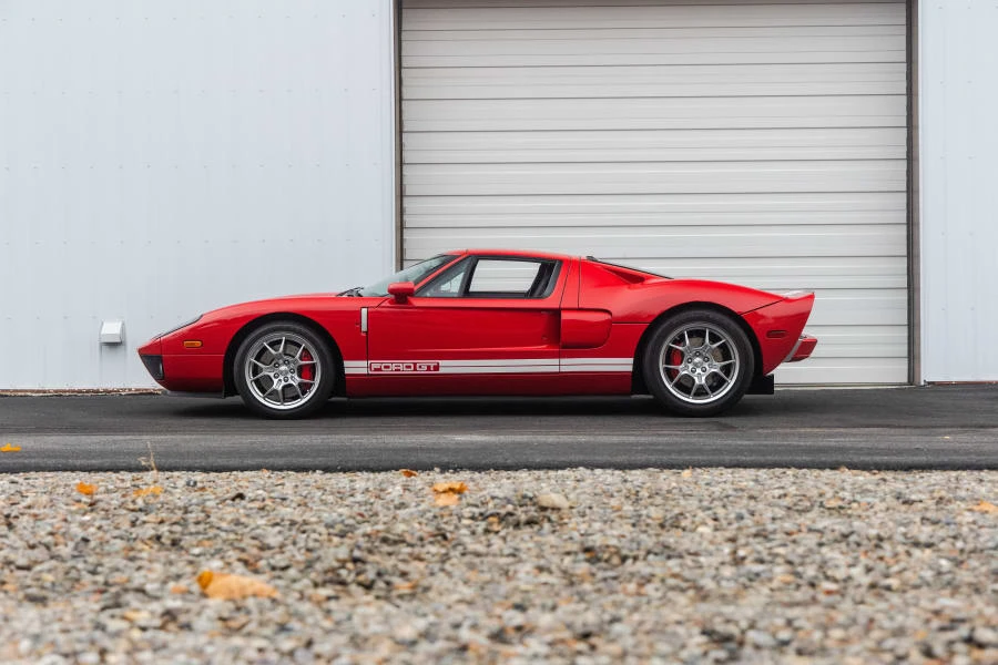 2005 Ford GT 1st Gen - Image 2 of 31