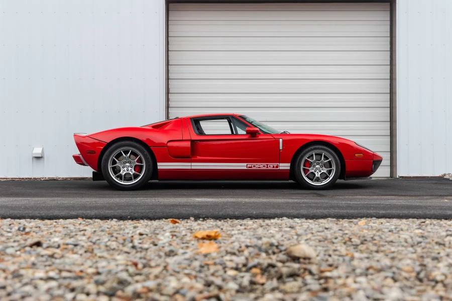 2005 Ford GT 1st Gen - Image 8 of 31