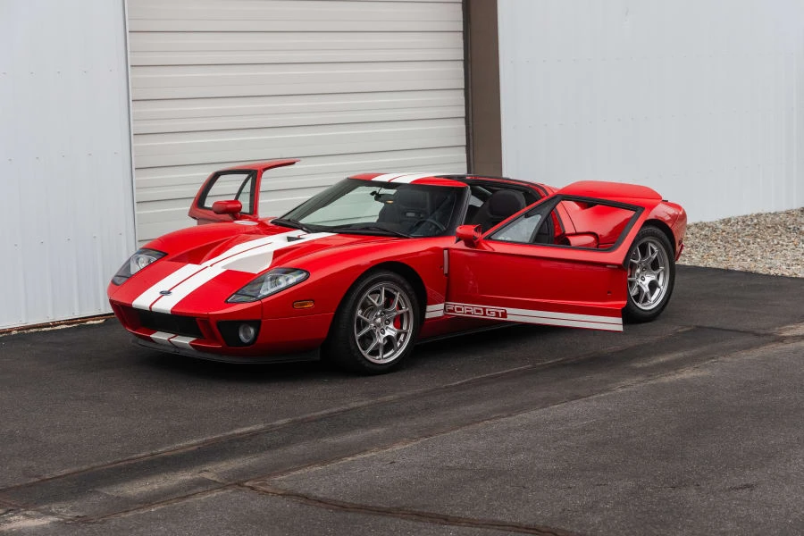 2005 Ford GT 1st Gen - Image 14 of 31