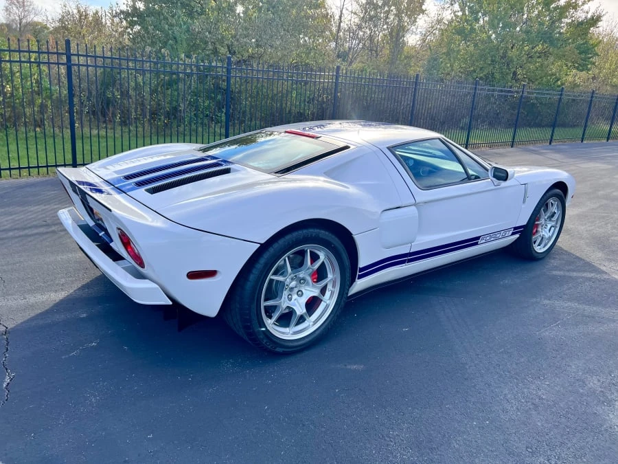 2005 Ford GT 1st Gen - Image 20 of 31