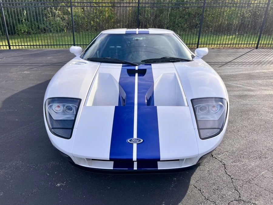 2005 Ford GT 1st Gen - Image 23 of 31