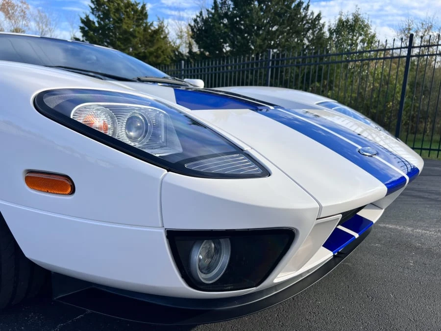 2005 Ford GT 1st Gen - Image 17 of 31