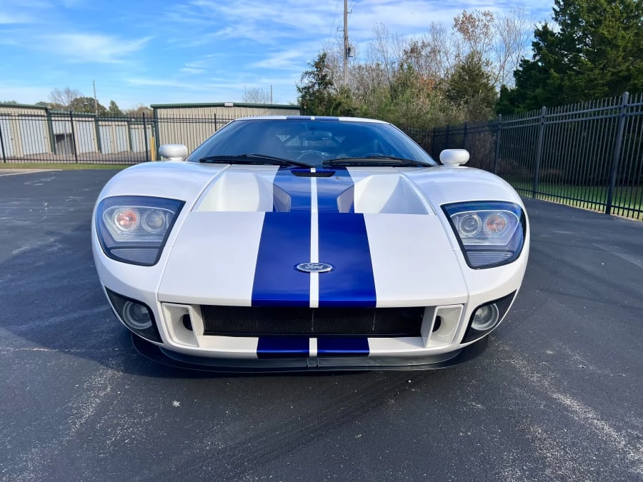 2005 Ford GT 1st Gen - Image 15 of 31