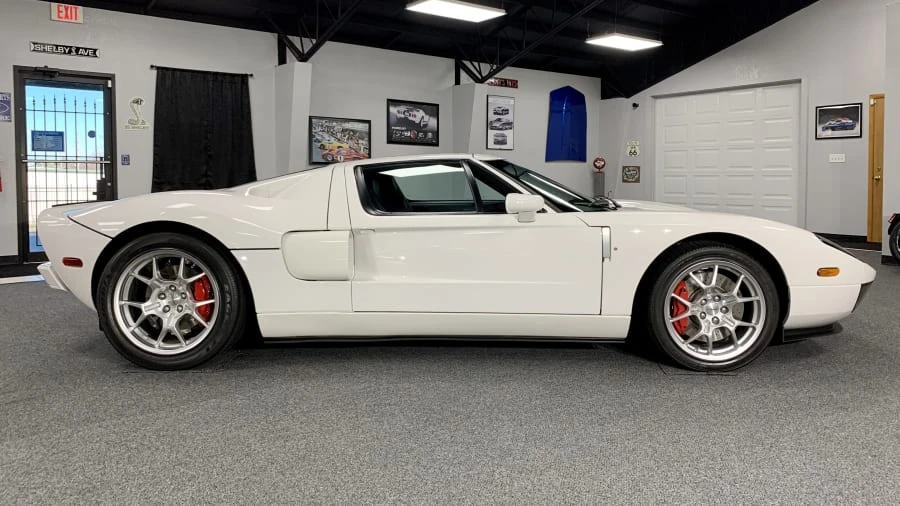 2005 Ford GT 1st Gen - Image 16 of 18