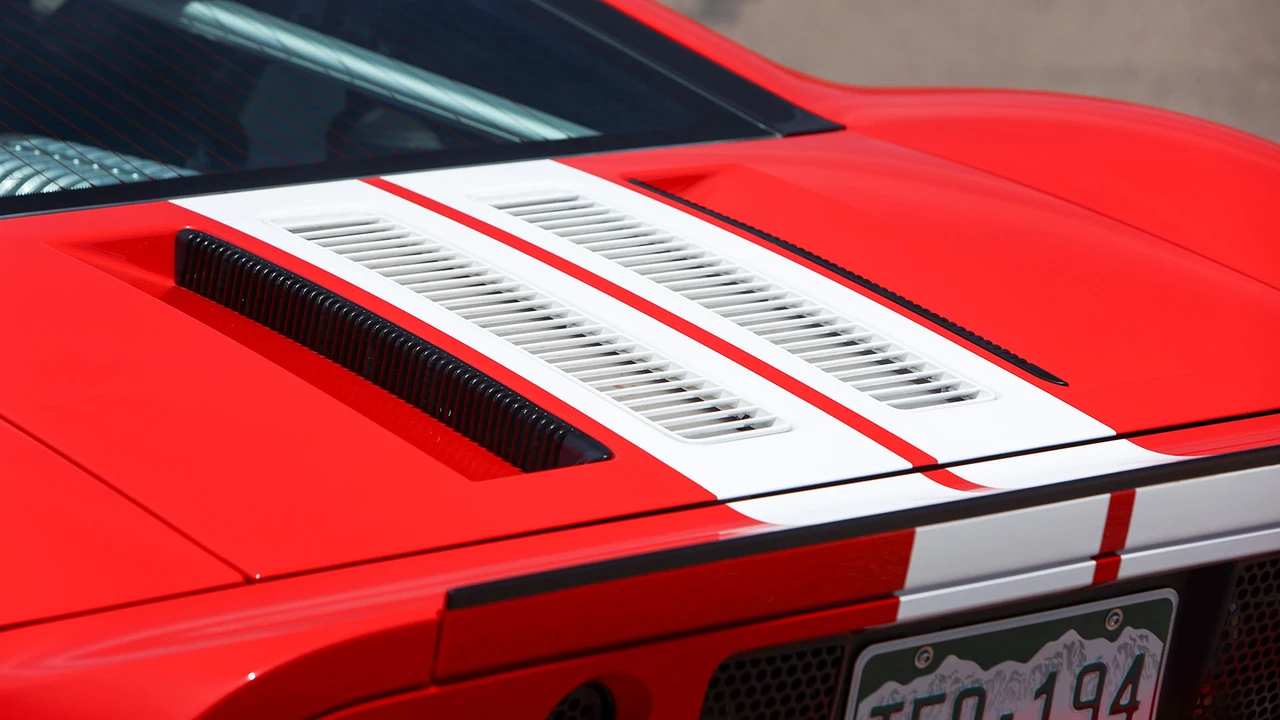 2005 Ford GT 1st Gen - Image 18 of 31